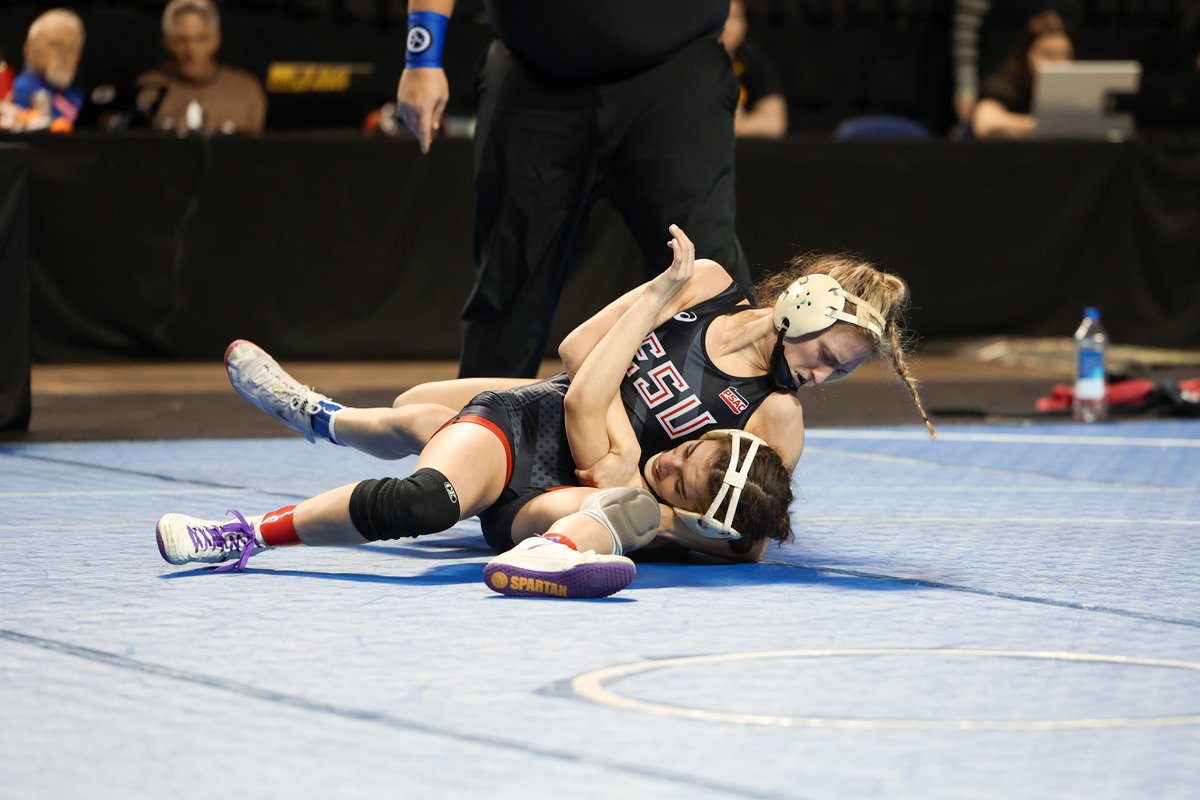 WrstleLikeAGirl's tweet photo. Still thinking about the historic weekend in Iowa...Thank you to all who made this possible especially K12. Let's keep it growing! 💪  
Photos: @annamoorephoto https://t.co/53Ypf1qkyk