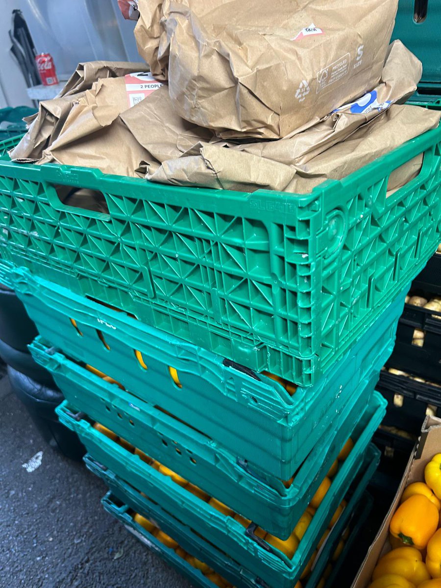 Massive shout-out @felixprojectuk for their continued support with food donations week days. Week days & nights we delivered to a few local hostels, vulnerable and over 60’s in the local communities in Lewisham who are struggling with food insecurities.