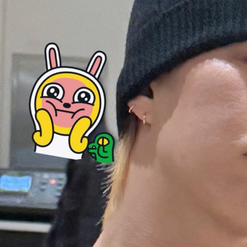 BLOND HOSHI???