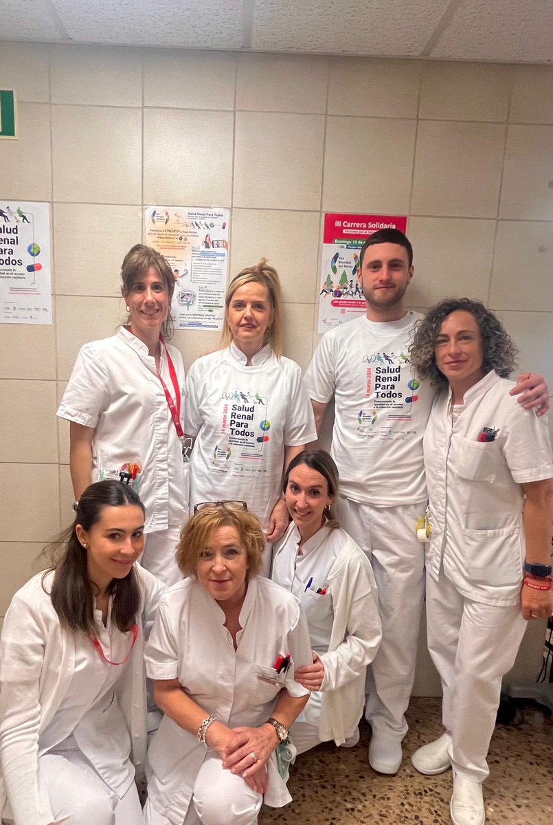 nrgarciaunaves1's tweet photo. A solo 4 h para el @worldkidneyday seguimos unidos a la excelente campaña @SENefrologia Salud Renal para todos desde #nefrologia @ClinicaNavarra 👏🏻👏🏻 https://t.co/U45UEDsJfA