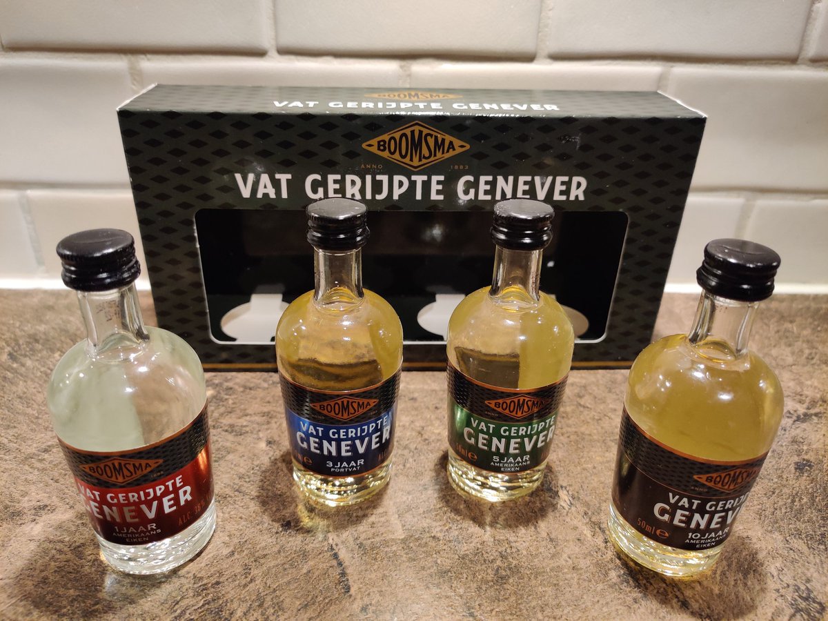 MarcosWhiskies's tweet photo. Nosing & Tasting : Boomsma Vat Gerijpte Genever
Vanavond ga ik proeven:
- 1 Jaar Amerikaans Eiken
- 3 Jaar Port
- 5 Jaar Amerikaans Eiken
- 10 Jaar Amerikaans Eiken
#nosingentasting #vatgerijptegenever #vatgerijpt #genever #1jaar #3jaar #5jaar #10jaar #amerikaanseiken #port https://t.co/QURFfnwGOk