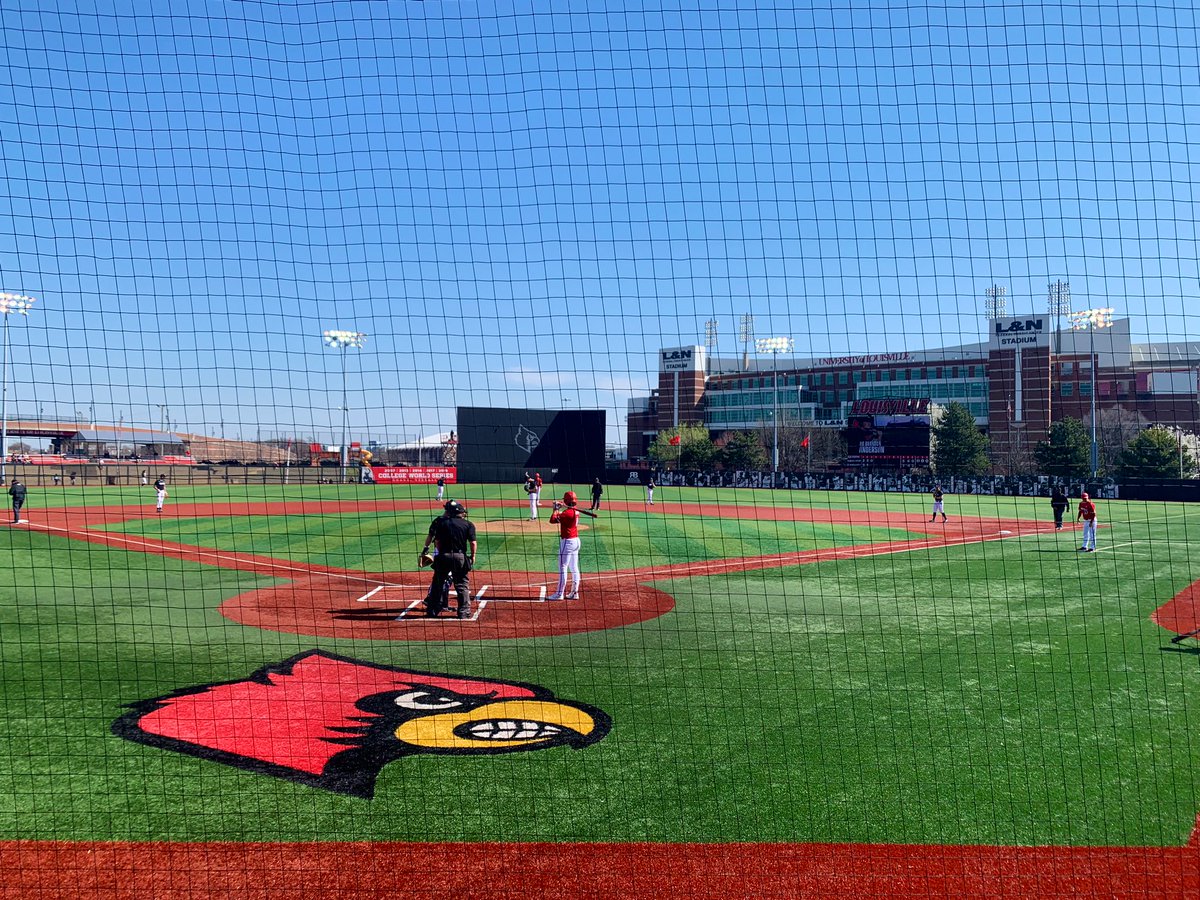 It’s a great day for a @LouisvilleBSB game!…..& every day is a great day to be a Louisville Cardinal. #GoCards #UofLAlumni