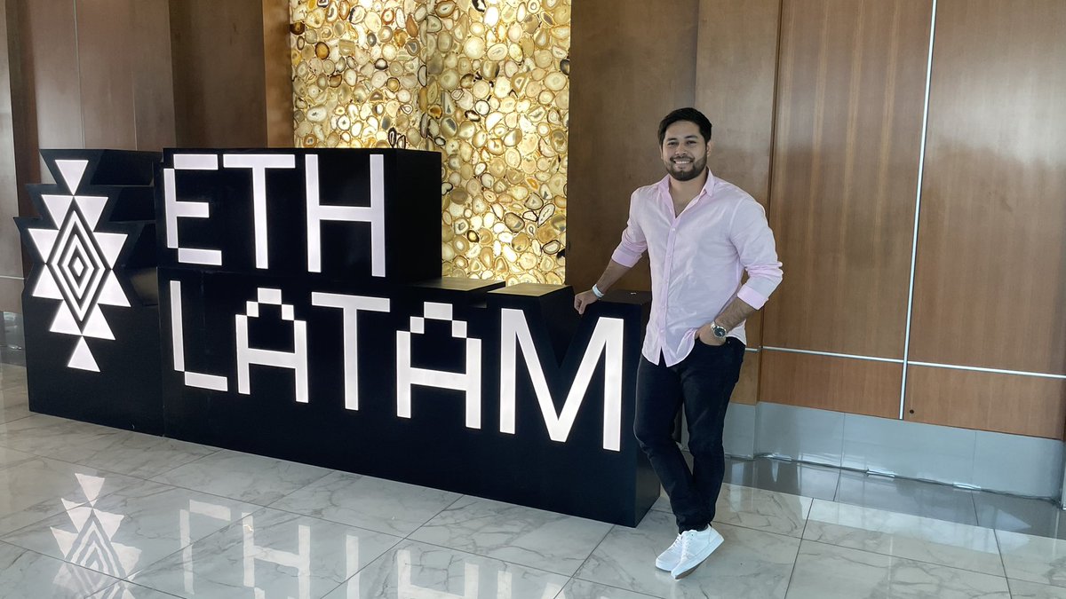 Actualizándonos en este nuevo mundo.
#ethlatam #ethereumhn #ethereumsps