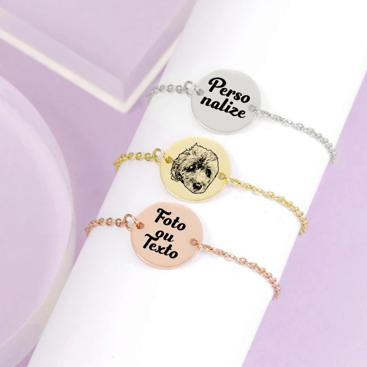 milie_custom's tweet image. Transforme momentos em joias com nossa Pulseira Personalizada em Inox! 💎 Nome ou foto, crie uma peça única. Ideal para presentes ou para se mimar. 💕 Garanta a sua exclusividade e elegância! 🎁Acesse: milie.com.br #PulseiraPersonalizada #Elegância #PresenteIdeal