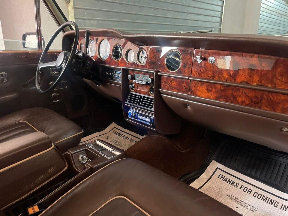 Vintage Season 1979 Bentley T2  X 1980 Rolls Royce Silver Wraith II with Original duty 🚗

Condition: Foreign Used 

Price: DM 

#forsale #cheapcars #viral #viralpost #carfacts #explore #explorepage #exploremore #cargram #abujacars #rollsroyce #bentley #rollsroycesilverwraith