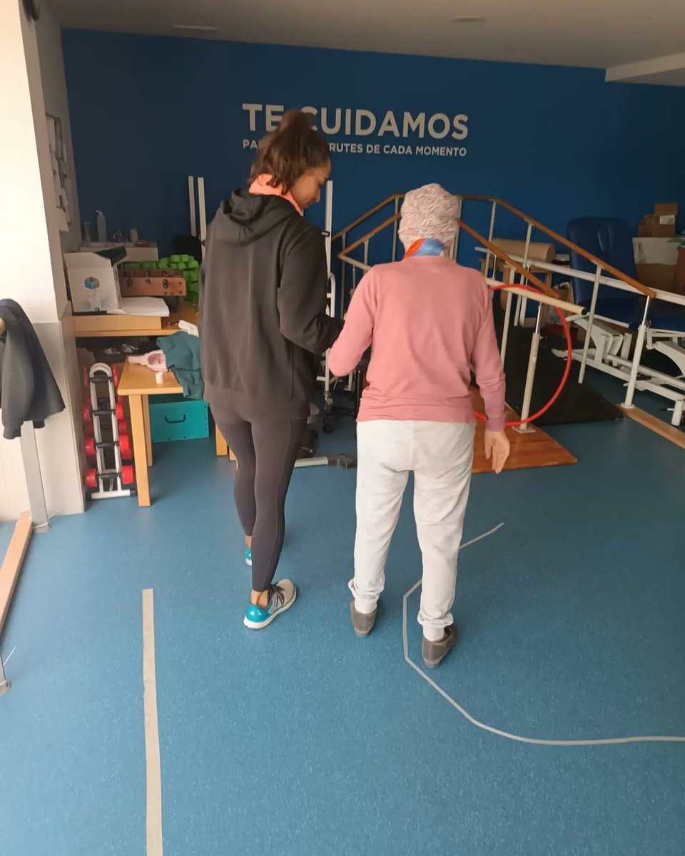 💥Los estudiantes de la asignatura optativa "Actividad Física Para Mayores" han visitado "Sanitas Residencial Henares", donde se han planteado propuestas de intervención.  💪🏼💪🏼

Profesorado: Javier Martínez Ferrero, Beatriz Muros y Alejandro de la Viuda.