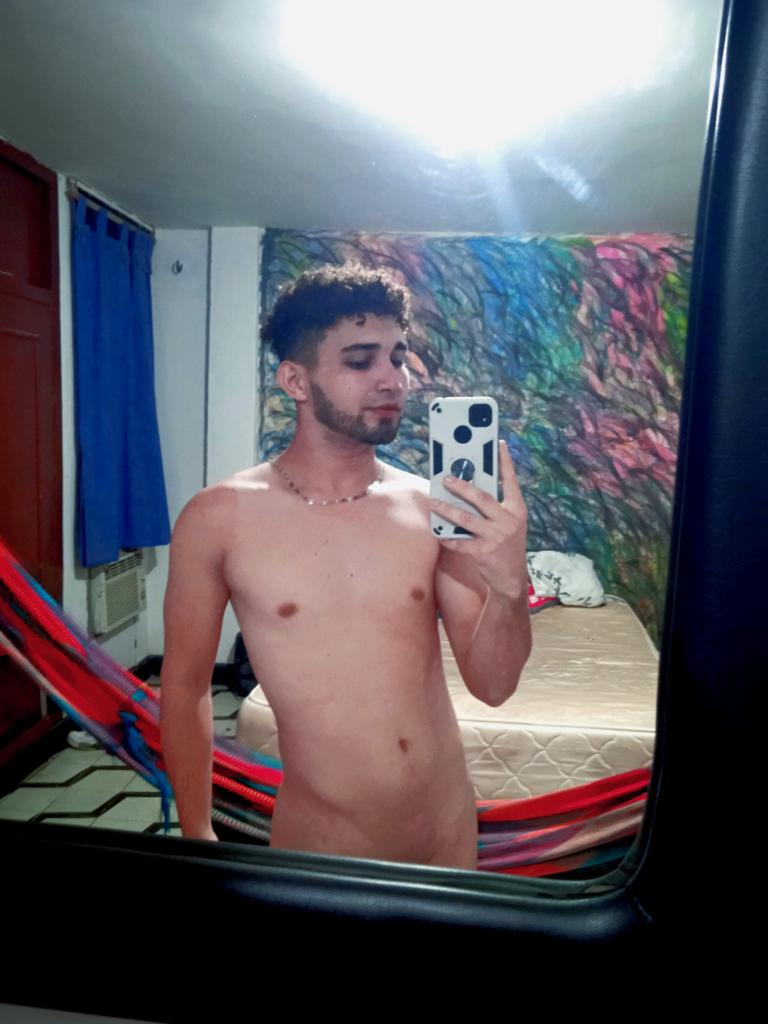 danihelsemp1's tweet photo. Quién busca un sugar baby
#SugarDaddys
#Sugar
#sugardddy
#gay
#cojorico
#activobuscosugarpasivo https://t.co/iSupKEvuwg