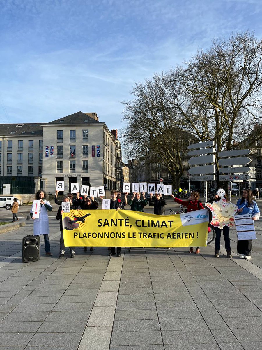 Rester sur Terre (Stay Grounded FR) tweet media