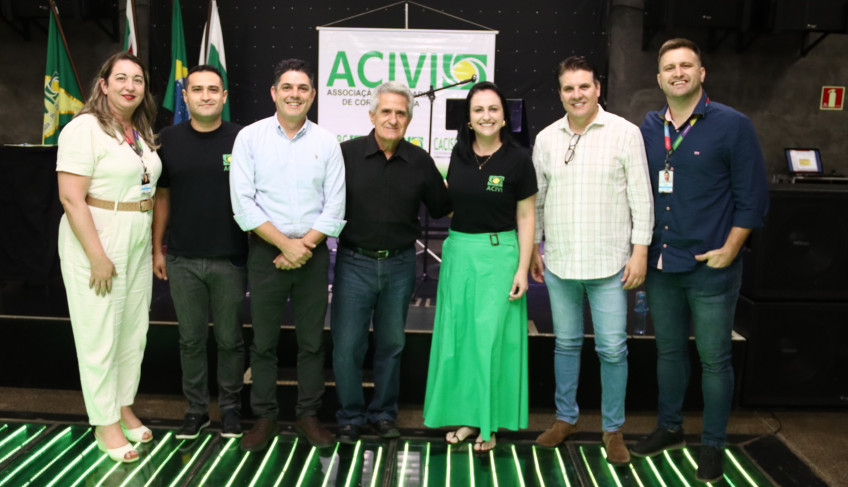 SEBRAE_PR's tweet photo. 👨‍💻Agora, #CoronelVivida, no sudoeste do PR,  passa a contar com um Ponto de Atendimento ao Empreendedor. Em parceria com a Associação Empresarial e a Pref. Municipal, o espaço oferecerá palestras, workshops, consultorias para as micro e pequenas empresas➡️https://t.co/5gasmVICVW https://t.co/tcjdZCw8Wa