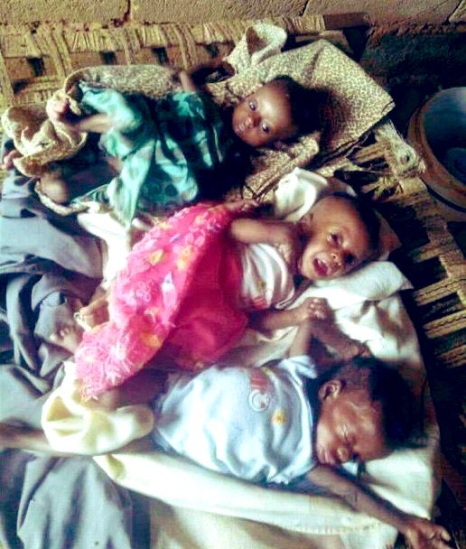 230k Frauen+Kindern droht im Sudan aktuell der Hungertod. Die Armee der Muslimbruderschaft zerstörte seit April ca 90% der Krankenhäuser, tötete 45k Menschen, vertrieb 7 Mio, stiehlt Hilfslieferungen. Höre ich Rufe nach „Ceasefire“? Nein. Interessiert hier: Keinen! #NoJewsNoNews