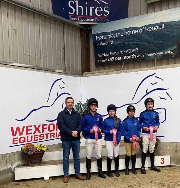 colmhuirecoed's tweet photo. Congrats to @colmhuirecoed Equestrian Team who competed at the TRI Interschools Equestrian event hosted by @wexequestrian centre and supported by @BridgetownColl1. All members completed double clear rounds &amp; CMCO placed 5th in the overall novice team results 🏇🏻👏🏻 👏🏻@TipperaryETB https://t.co/UTOSUBNW09