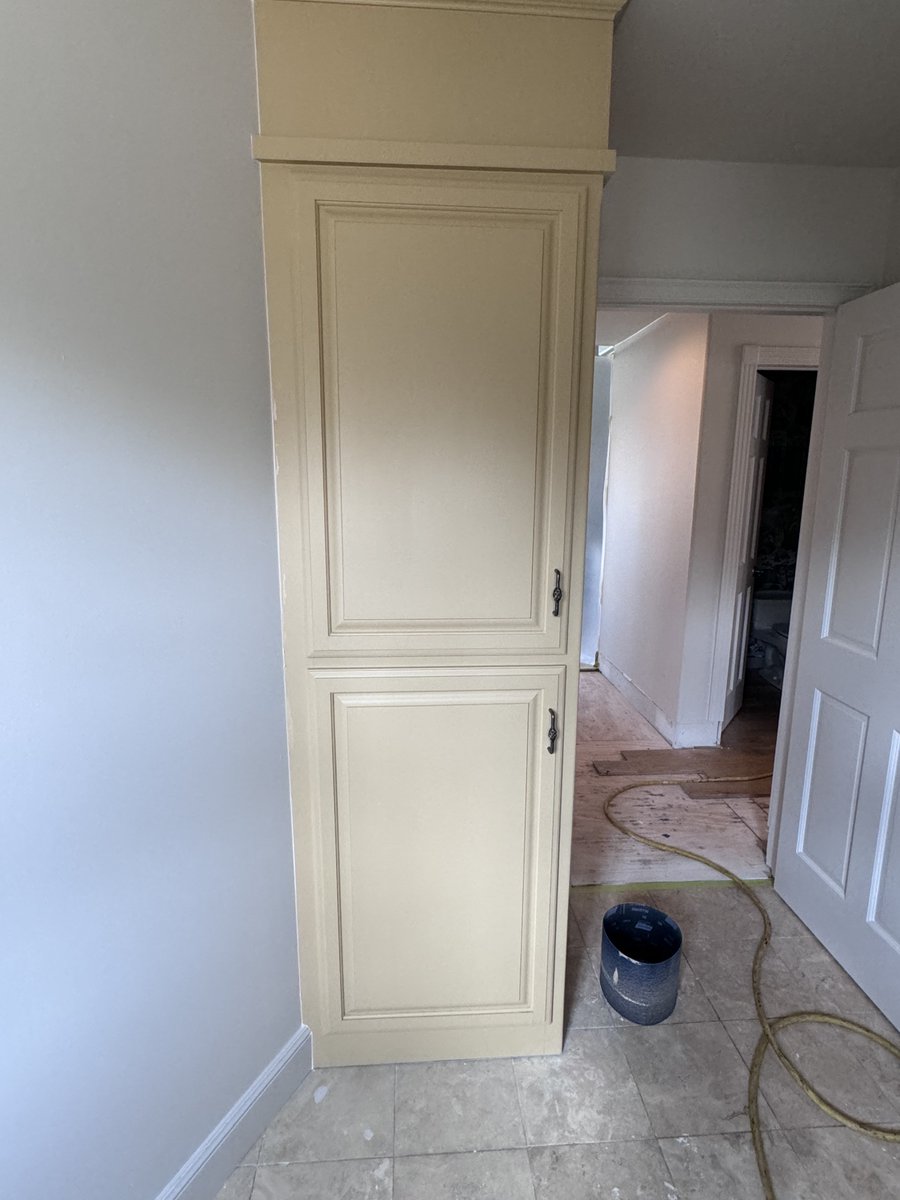 FixedRemodeling's tweet photo. So happy we were able to help the our client bring their laundry room back to life🎉 #new #smooth #homerenovation #outwiththeoldinwiththenew #fixedconstructionandremodeling #tulsaremodelingcontractors #fixed2024 #tulsaremodeling #endresult #laundryroomgoals #laundryroommakeover https://t.co/fNQ5SThvF0