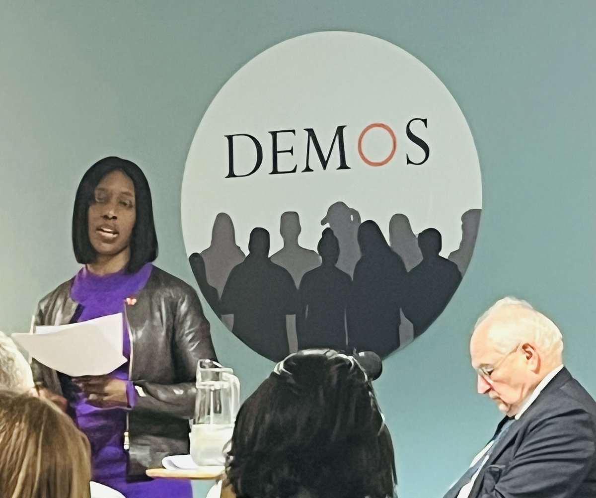 “To many decisions which effect people’s lives are made on this very road. We have to transfer power to communities. If there’s no seat at the table bring your own” @FloEshalomi @Demos Collaborative Democracy Network launch