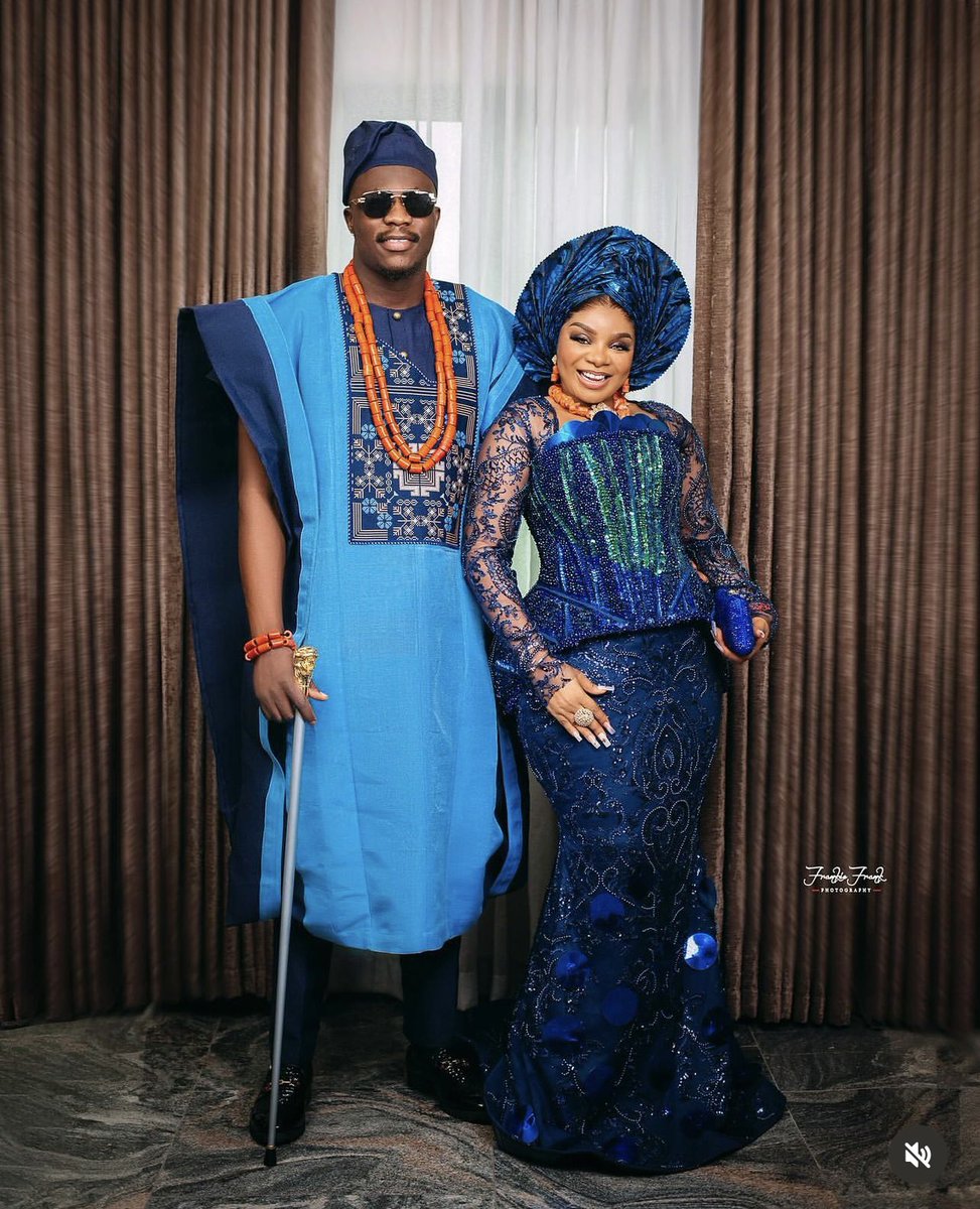 SugarWeddings's tweet photo. Introduction done and dusted❤️❤️❤️ The Groom said He paid in full!!!❤️❤️
Congratulations to @queenmercyatang and iam_kingdaivid ❤️❤️
Outfit @vspangles @aniferaz
📷: @frankiefrankphotos
#weddinginspiration #firstofallintroduction #sugarng #sugarweddings #Queen #Bbnaija https://t.co/wWgyQuxXvM