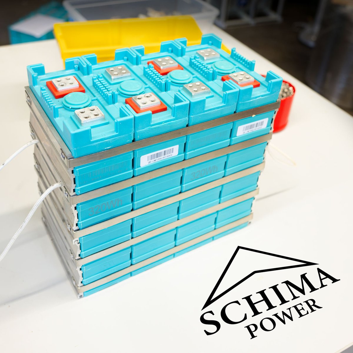 Be safe with our Elite Power LiFeMnPO4 battery! Equipped with a one-way safety valve, it allows operation in any condition. Its fast power output and multi-temperature performance make it ideal for your power needs. Visit SchimaPower.com for more details.

#batterysystems