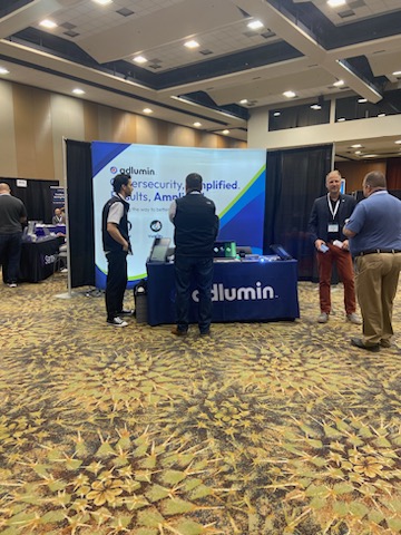 Elevate_IT's tweet photo. The exhibit floor in Phoenix is buzzing at Elevate_IT
@Adlumin @HitachiVantara @Illumio
#ElevateITphx #ElevateIT https://t.co/GopQ06Wjjr