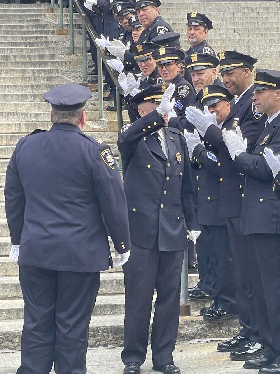 NYSSCOA's tweet photo. This afternoon Court employees gathered at Manhattan Supreme Court for a historic event as after an unparalleled 62 year career, Major Gerard Fennell walked out of 60 Centre Street for the last time. Thanks to all who attended this tribute. https://t.co/GaoUrjCOks
