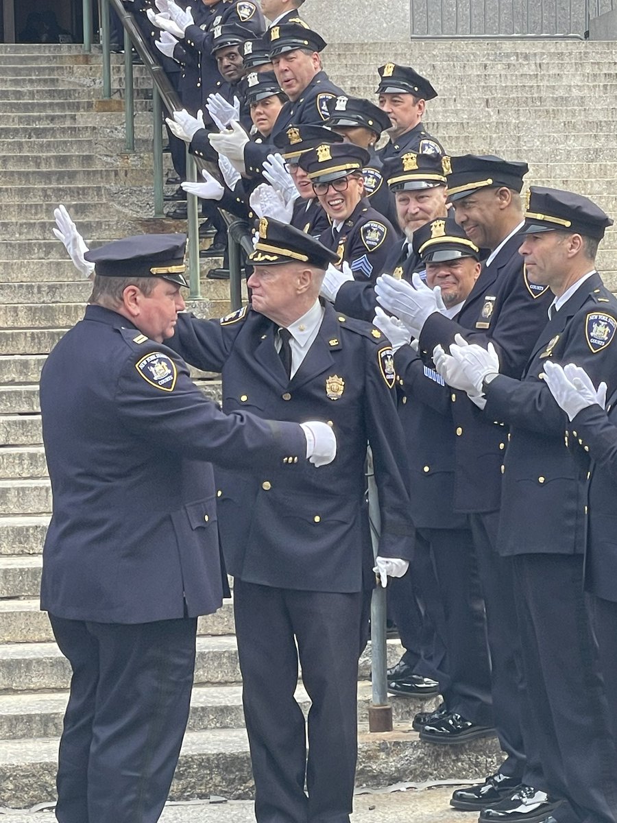 NYSSCOA's tweet photo. This afternoon Court employees gathered at Manhattan Supreme Court for a historic event as after an unparalleled 62 year career, Major Gerard Fennell walked out of 60 Centre Street for the last time. Thanks to all who attended this tribute. https://t.co/GaoUrjCOks