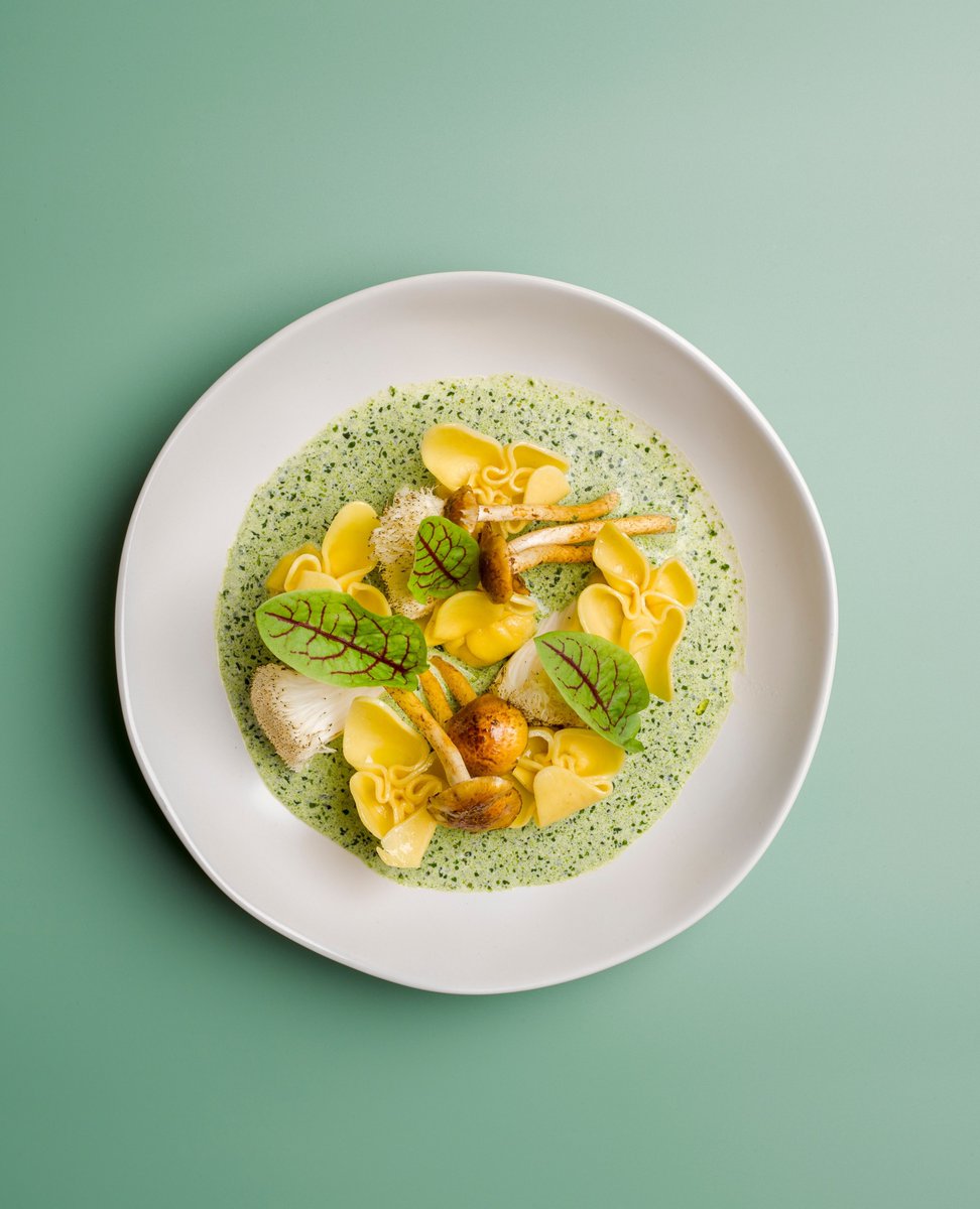 EATERTAINMENT tweet media