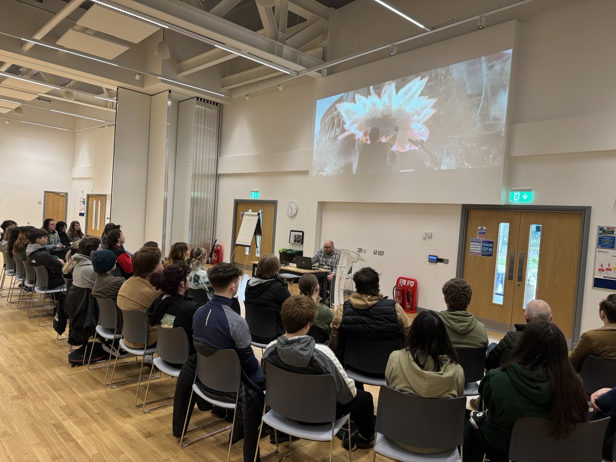 swccollege's tweet image. We were delighted to have the "Set Ready Programme" in conjunction with #NIScreens &amp;amp; #SRC at our #Erne campus today. Set Ready is a training &amp;amp; employment programme that supports the next generation of film &amp;amp; tv talent.

👉 pulse.ly/mrughy6d0i