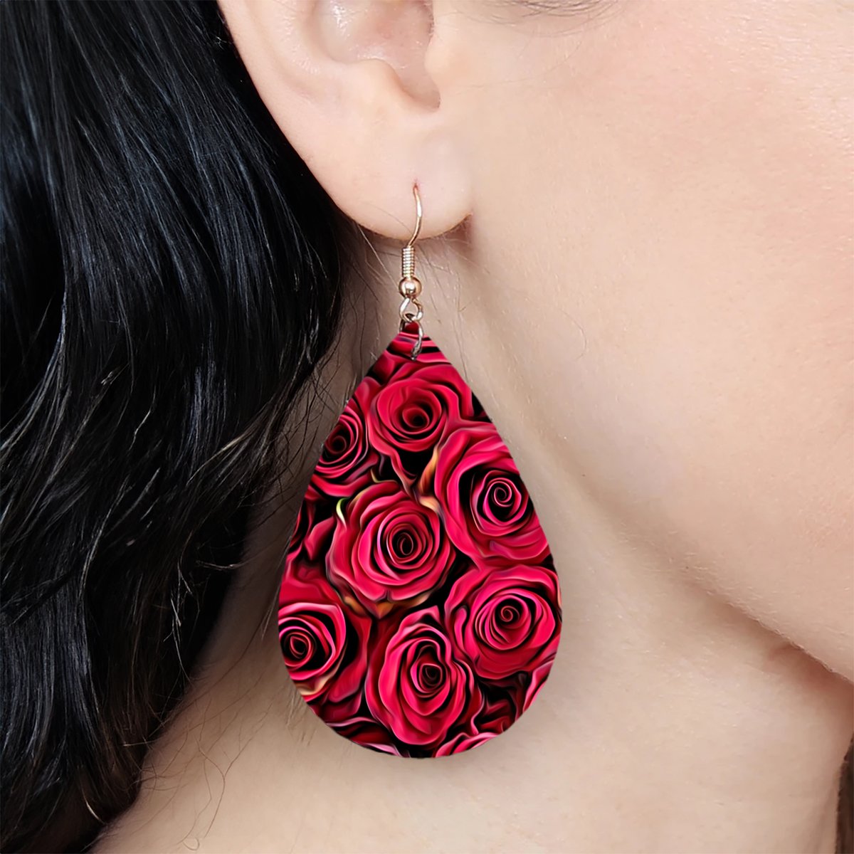 HNDdesign1's tweet image. Bring a touch of floral charm to your look with these stunning teardrop earrings!
etsy.me/3IzIher
#EarringDesign #DigitalArt #PrintableJewelry #UniqueGifts #InstantDownload #CraftingSupplies #DIYJewelry #RoseArtwork #DigitalDownloads #SublimationDesign  #CreativeGiftIdea