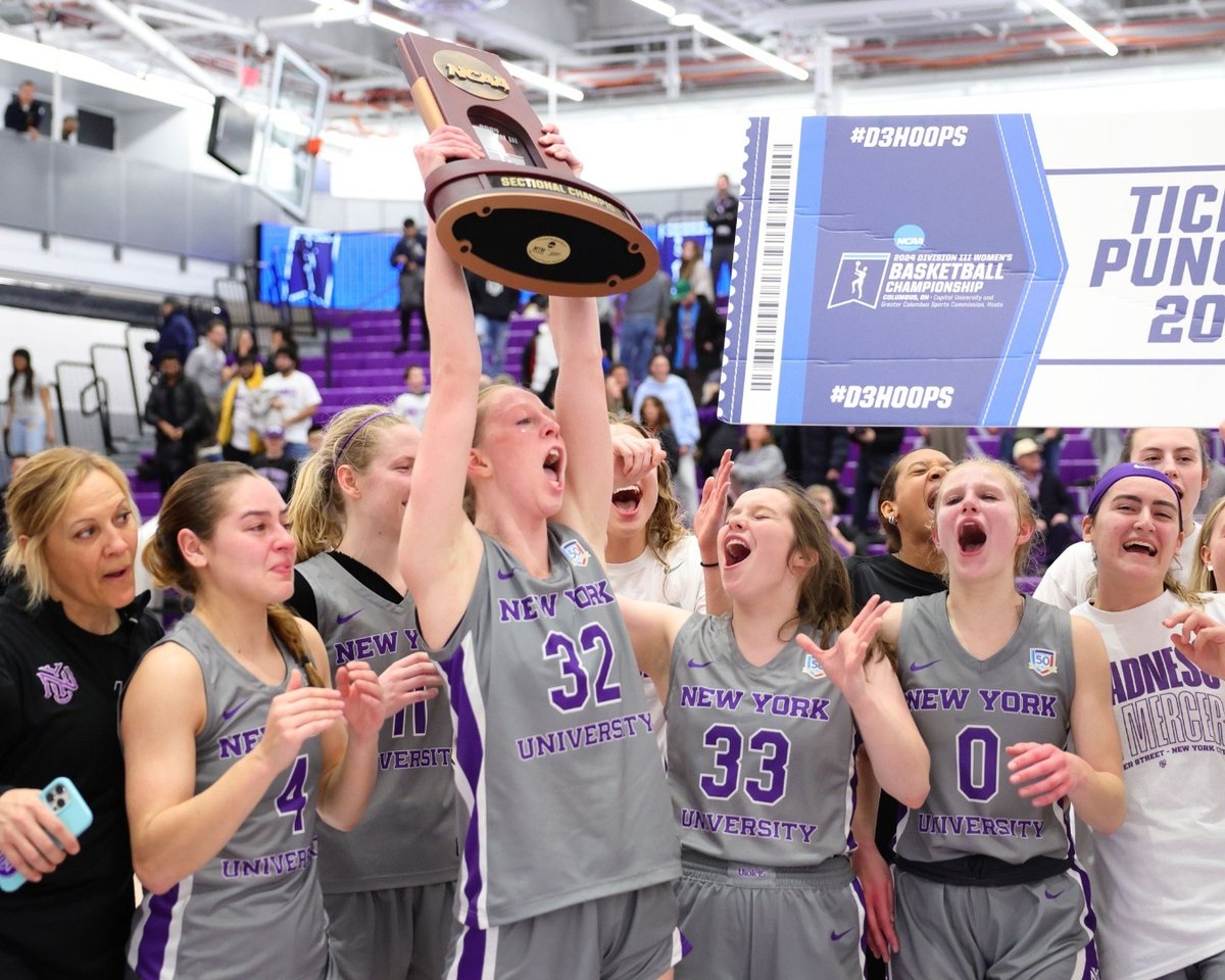 NCAADIII's tweet photo. The stage is set for Columbus 🏀🏆

#D3hoops | #WhyD3 https://t.co/w2IyFkFP2Y