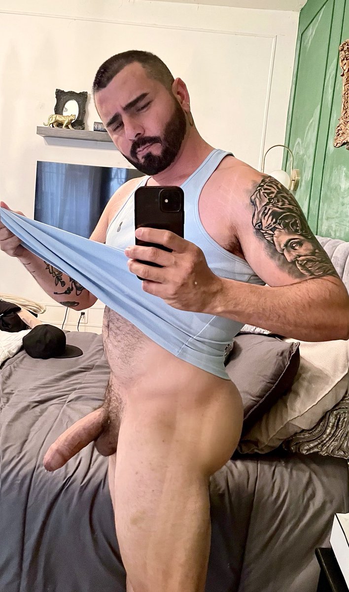 wolfruelas's tweet photo. Kiuvo culitos 🤟🏼!!!
RT si te quieres comer esta vergota😈

https://t.co/98v0yLVwJx https://t.co/7bTNqEC9ZZ