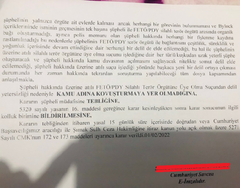 SİZDEN GELENLER... 'Bu fetöcü namussuzlardan en fazla çekenlerden birisi de benim... Bu alçaklarla her mecrada yıllarca mücadele verdim vermeye de devam ediyorum... Ancak kurunun yanında yaş yanıyorsa bunu görmezden gelmekte vicdanların kabul edeceği bir durum değildir... O…