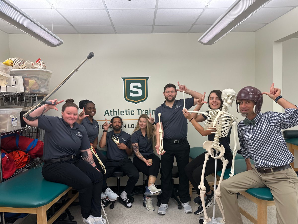 southeasternkhs's tweet photo. Happy National Athletic Training Month! The month March is dedicated to Athletic Trainers to spread awareness about their importance in the health care profession. We are proud of all our Athletic Training students! #southeasternkhs #LionUp #nationalathletictrainingmonth https://t.co/ciACgFAGSf