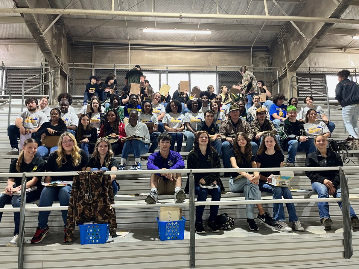 IbervilleSchool's tweet photo. Congratulations to MSA West and North Iberville FFA students for their outstanding performance at the Area IV Career Development Judging contests held at Southern University! π· #FFA #CareerDevelopment #MSAWest #NorthIberville #MovingForward https://t.co/eeywszmc7J