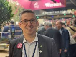 StTRAVERT's tweet photo. Félicitations à @JeromeDespey pour son élection à la tête du #Ceneca
#SIA #Filieres #Alimentation #agriculture https://t.co/d1y8YD4AHX