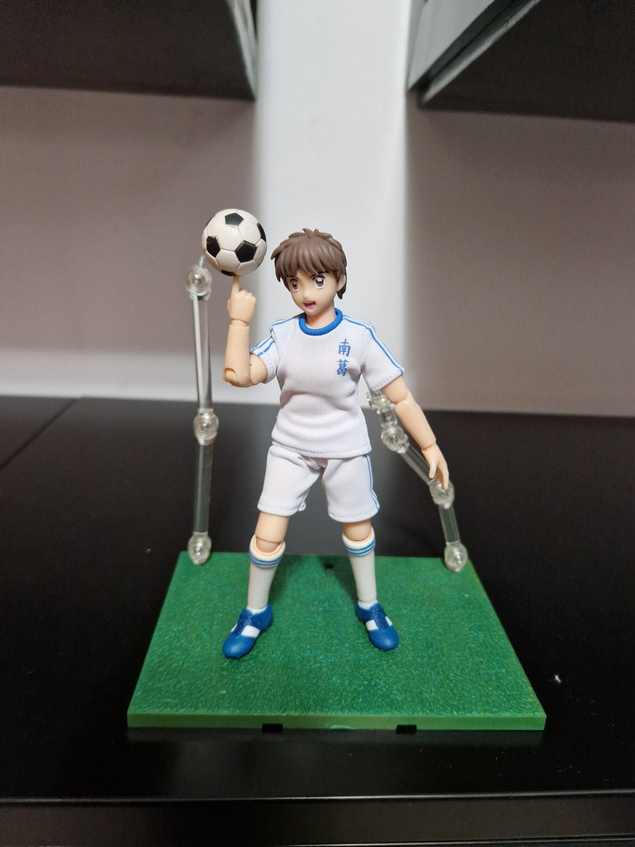 Oli_RM's tweet photo. Tom Baker y Johnny Mason de la línea Dasin Model Capitan Tsubasa👌🏻⚽️
#capitantsubasa #oliverybenji #dasinmodel #aliexpress #tombaker #taromisaki #Johnnymason #kisugitappei https://t.co/0lXJrjjSXq