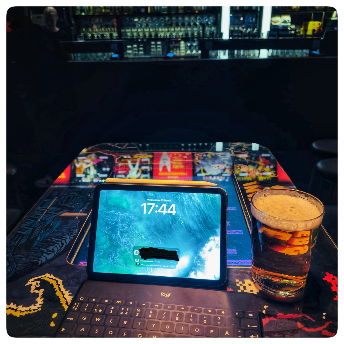 MSLarssen's tweet photo. What better way to do final preps for #GDC than working at an arcade table @TILToslo with a nice beer in hand! #gamebiz #RawFury #Oslove https://t.co/IGLnXQ3VKb