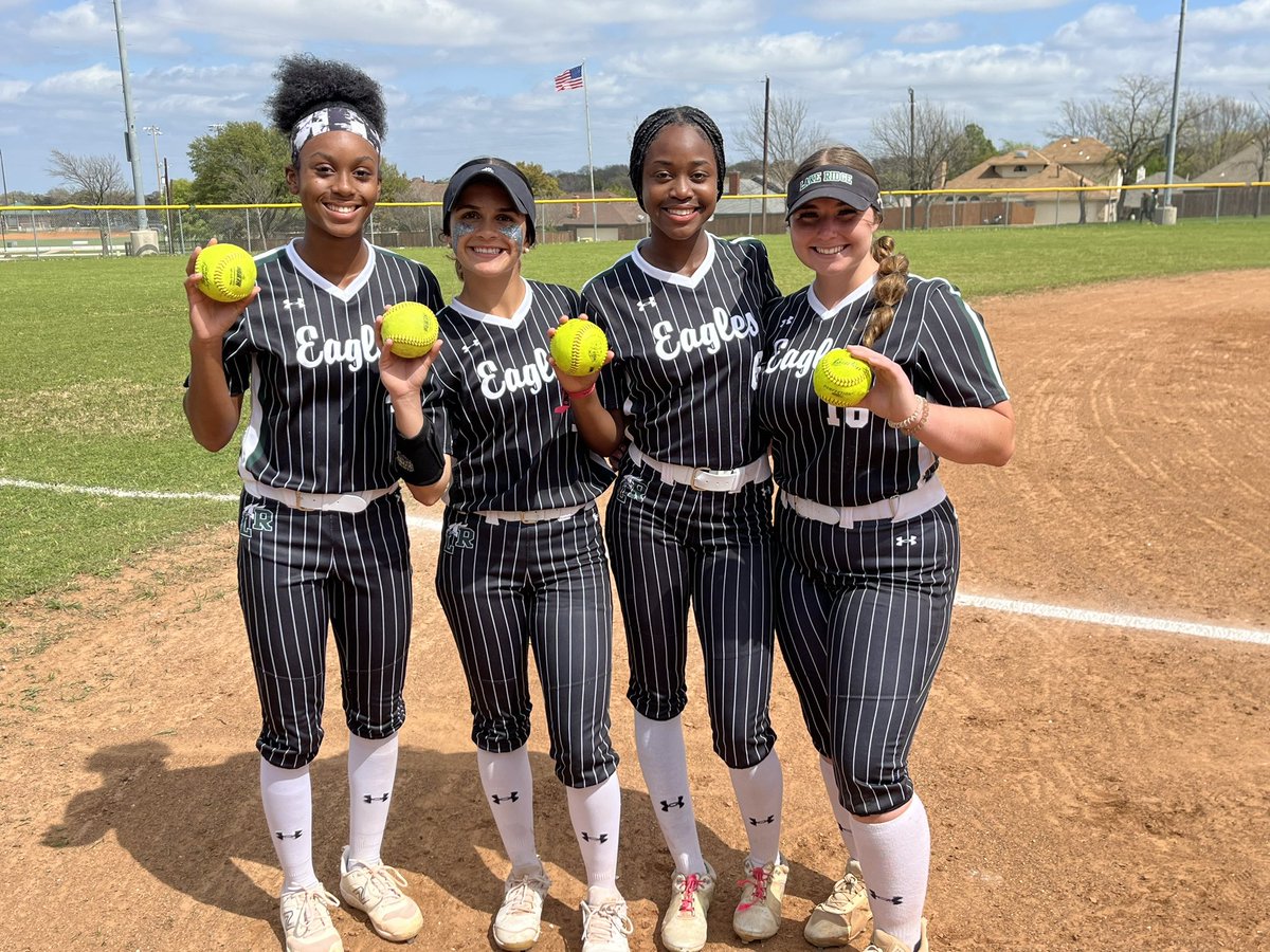 Lake Ridge Softball (@lakeridgesb) on Twitter photo Homerun squad!! 4 in one game and 3 of them were true in the park homeruns! Congrats to senior Kassidy Chance, Junior Scarlett Poore, sophomore Sydney Charles, and freshman Payton Bauer! #lakeridgesb #intensitywithintegrity <a href="/alltheway30/">Ashley Alloway</a> <a href="/MISDathletics/">MISD Athletics Dept.</a> Homerun squad!! 4 in one game and 3 of them were true in the park homeruns! Congrats to senior Kassidy Chance, Junior Scarlett Poore, sophomore Sydney Charles, and freshman Payton Bauer! #lakeridgesb #intensitywithintegrity <a href="/alltheway30/">Ashley Alloway</a> <a href="/MISDathletics/">MISD Athletics Dept.</a>