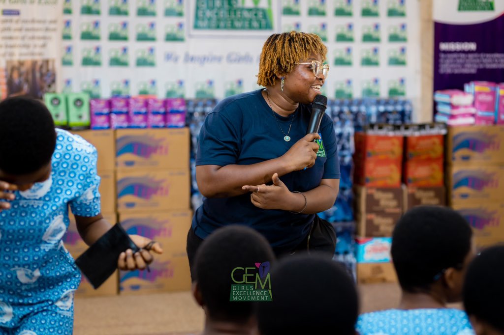 RhesaMab's tweet image. Our goal is to empower girls, one step at a time. I&apos;m currently on a journey with @GEM_Inspire to inspire, educate, mentor and inform girls, in order to transform them into great women of excellence.

It was an insightful and great outreach, at Labone SHS. 

#TheGEMCode