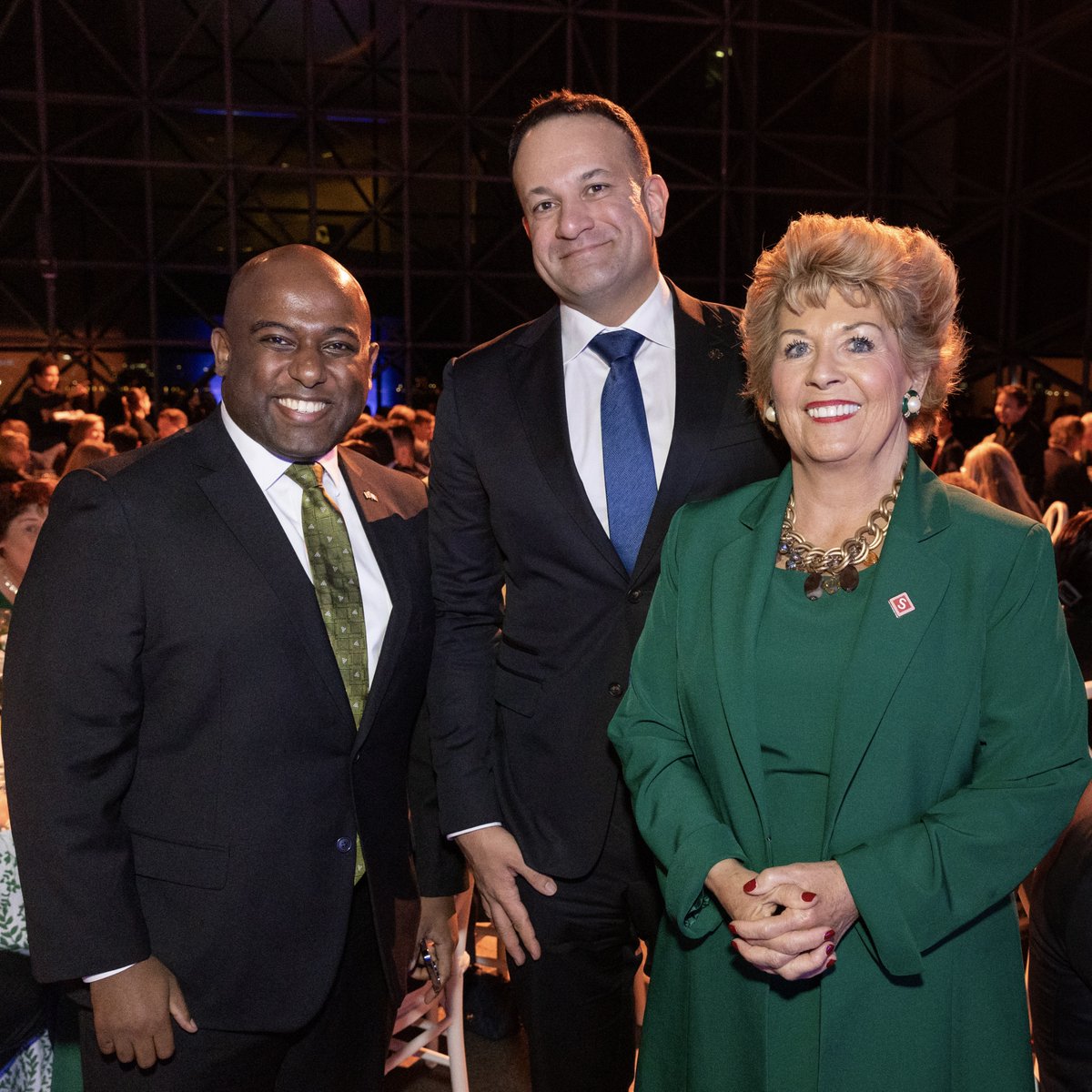 Honored to help welcome @LeoVaradkar, Taoiseach (Prime Minister) of #Ireland 🇮🇪, during his visit to the USA 🇺🇸. Pictured with the brilliant @IrelandAmbUSA during a private dinner at @JFKLibrary. Lá Fhéile Pádraig sona duit! Éirinn go Brách! #GlobalIreland #SaintPatricksDay