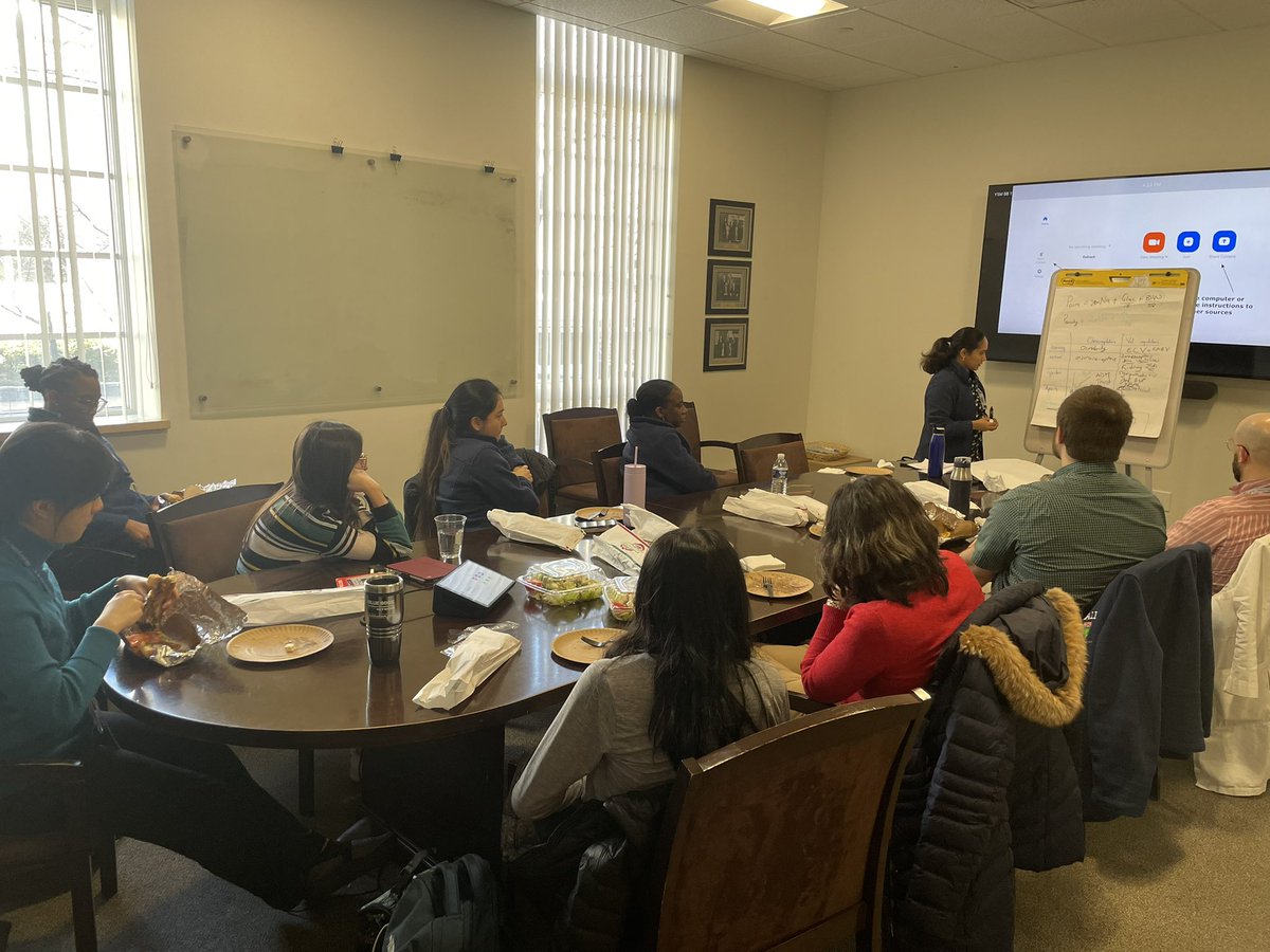 Fellows physiology teaching conference on tonicity and osmoregulation by 2nd year fellow @Dharad91 !! Bringing us back to the basics, working it all out together on a big pad of paper. ✍️