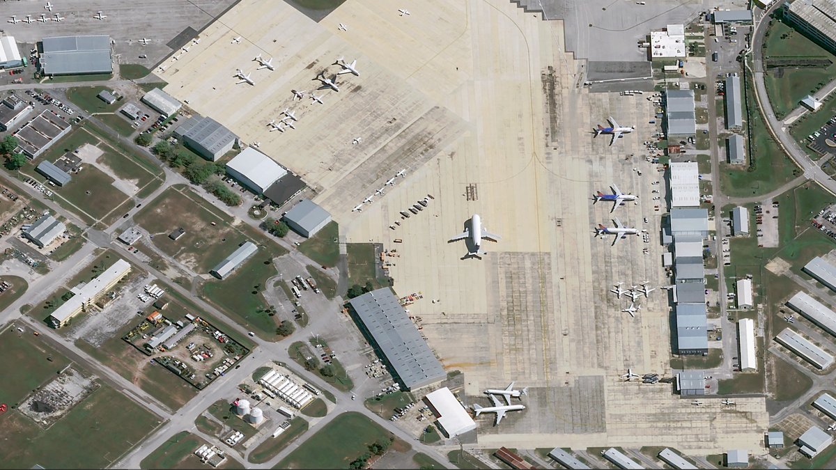 More cool shots coming in of our 'Baby' #Beluga -- this one taken by @AirbusSpace #PleiadesNeo satellite -- above @SFB_Airport - she kind of stands out! 🐳📷