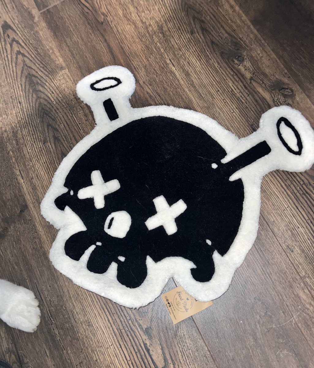 princessashleiv's tweet photo. Speaking of rugs…

This thing arrived today! 

Shout out to the rugger himself @richclasdecor ❤️ https://t.co/lmeUv1ggLB
