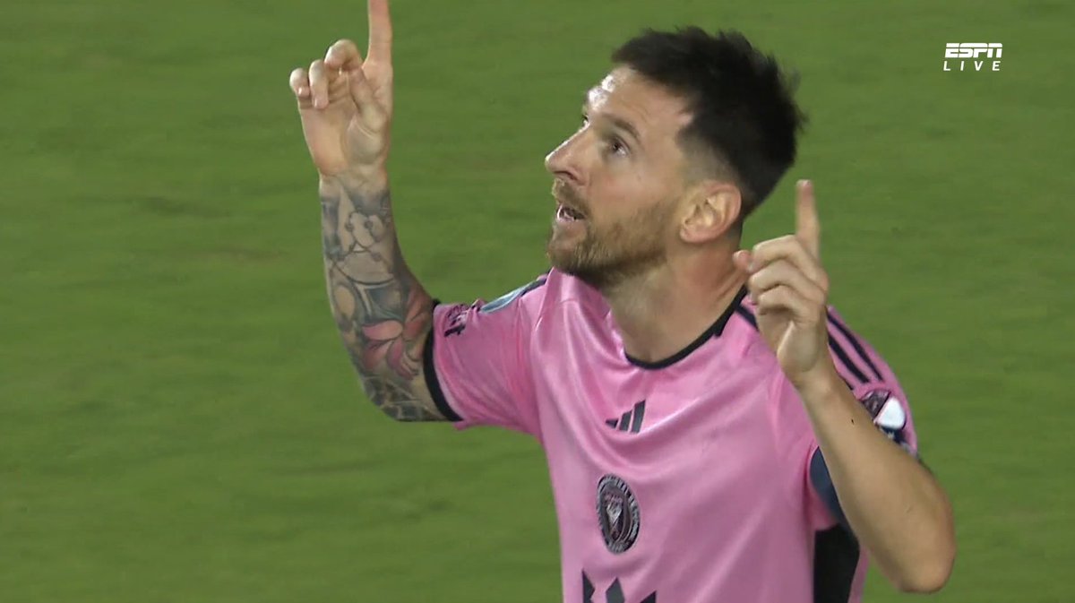 2-0 Inter Miami. LIONEL MESSI DOUBLES THE LEAD !!!!!!!!!! GOAL AND ASSIST FOR THE GOAT WITHIN 22 MINUTES !!!!!!!!!!!!!!