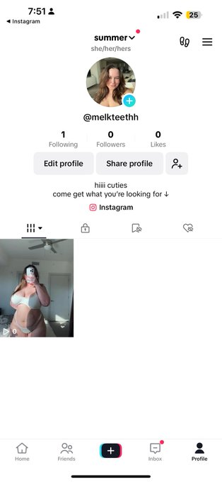 hi i made a new tiktok if u wanna follow hehe https://t.co/LPOX1WRld3
