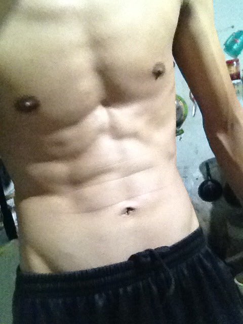 protocdosaigon's tweet image. Đá banh hoài mà giò ko to là sao ta