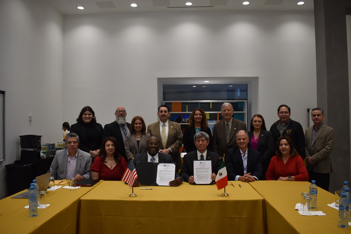 CETYS Universidad e <a href="/ivcollege/">Imperial Valley College</a> establecieron un convenio para el intercambio de actividades escolares y extracurriculares, semanas de emprendimiento y vinculación entre los proyectos y experiencias internacionales entre ambas instituciones. 
📷📷 Friends of CETYS Foundation