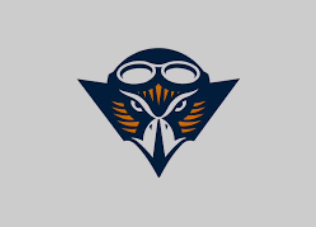 Had an amazing time today at UT Martin. After talking with <a href="/Coach_JSimpson/">Jason Simpson</a> I am thankful to receive an offer to be a Skyhawk! <a href="/CoachSantana_/">Devin Santana</a> @Coach_Butch_UTM <a href="/FBCoach_P/">Jerry Partridge</a>