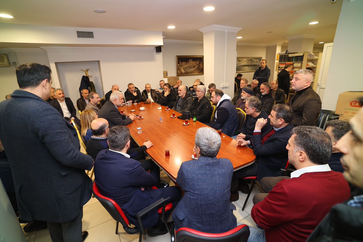 Şükürler olsun ki Ramazan’ın manevi ikliminde bir günü daha tamamlayıp teravih namazının ardından Bayrampaşalı hemşerilerimizin sıcak çayına, samimi muhabbetine konuk olduk.

<a href="/avilknurbyrktr/">Av. İlknur Kovaç Bayraktar</a> 

📍Bayrampaşa Muradiye İlim Merkezi