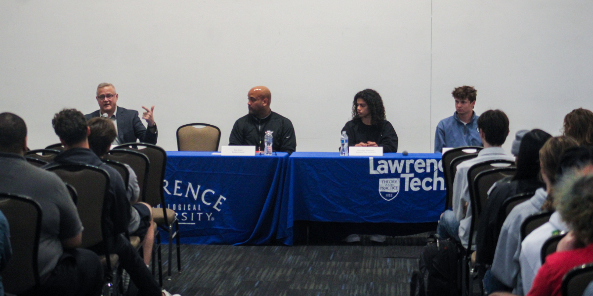 The Lawrence Technological University Office of Career Services and the College of Business and IT joined forces this week to coordinate an internship panel to advise students seeking internship opportunities! ✨ Be curious. Make magic. ✨ #WeAreLTU #CampusLife