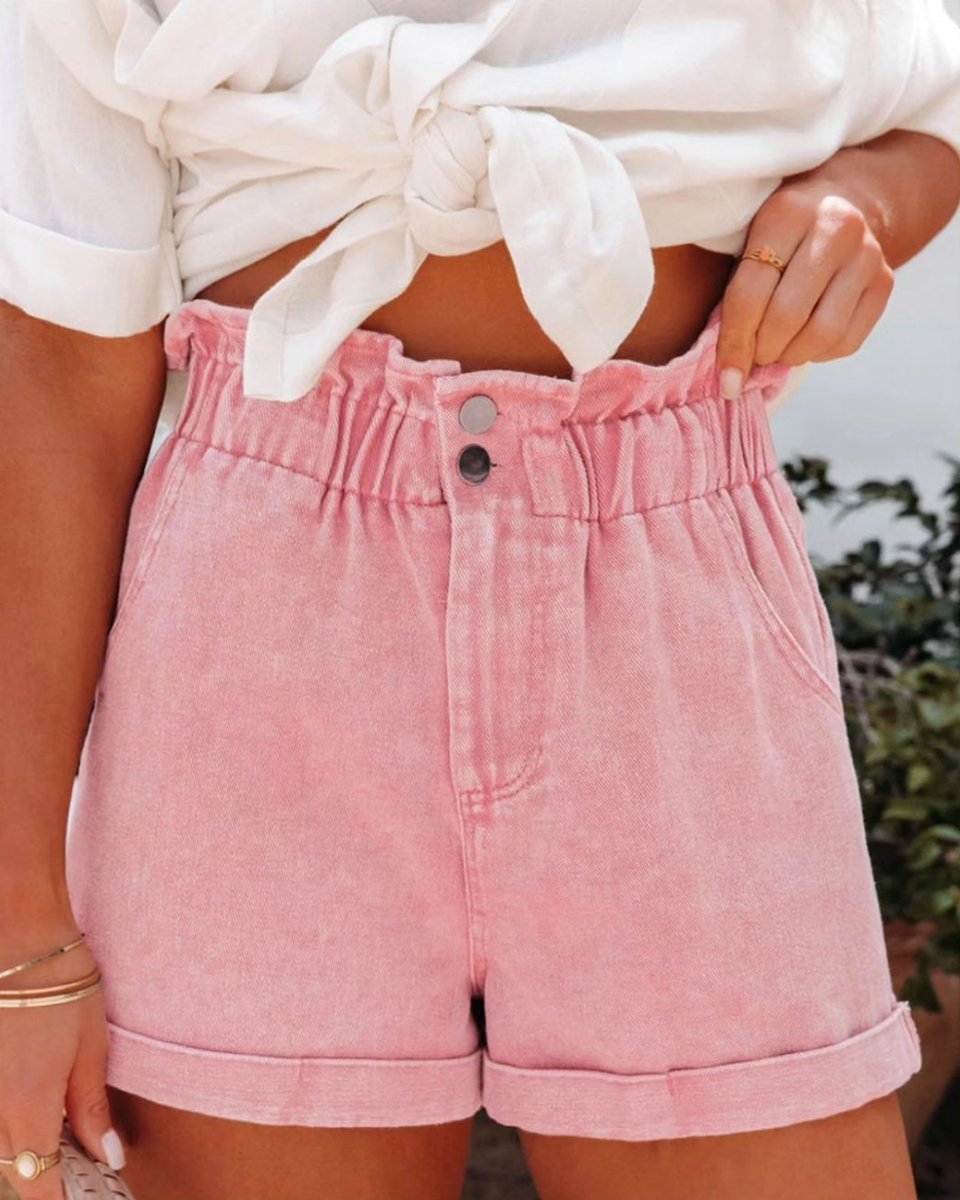 )Upgrade your summer wardrobe with our adorable dusty pink jean shorts! Perfect for sunny days, these shorts add a pop of color to any outfit! #DustyPinkShorts #SummerStyle #JeanShorts #OOTD #FashionInspiration #CasualChic #ShortsWeather
