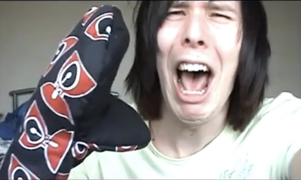 mellapples's tweet photo. new dapg vid made me miss being active on here 🤧 this app is so stressful sometimes to me though… much to consider….. https://t.co/PUIwf4sdjm