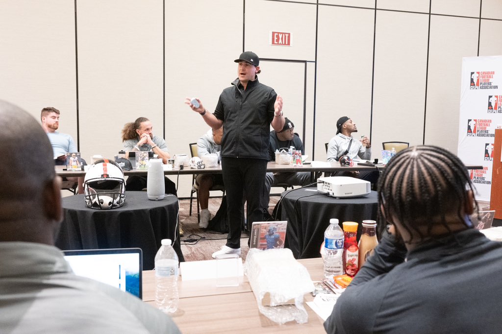 CFLPA's tweet photo. (1/3)
On behalf of the entire #TeamCFLPA, we want to thank JR Butler and @ShiftAthlete for sponsoring a day of our CFLPA AGM as well as giving a very engaging presentation to our board. https://t.co/3S0gGBpZTA
