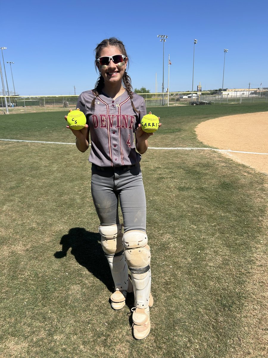 Yaya with the 3 run home run, following up with another solo shot over center!! Arabians come out on top with the 11-5 win over Carrizo Springs to start off Spring Break!🔥

#ALLIN